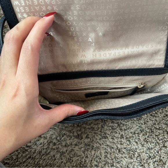 KATE SPADE Carsen Laurel Way Leather Cross Body Bag Beige - Picture 5 of 7